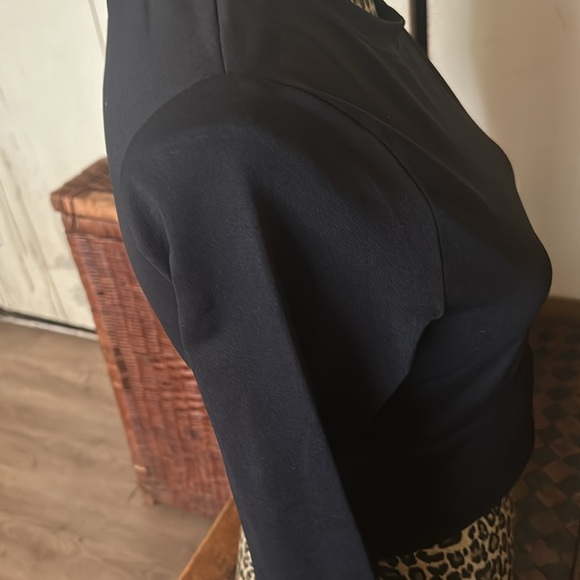 Pink vs control crop top size medium workout compression new - Picture 14 of 17